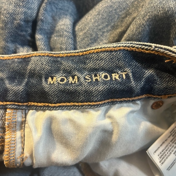 American Eagle mom short - Picture 3 of 4